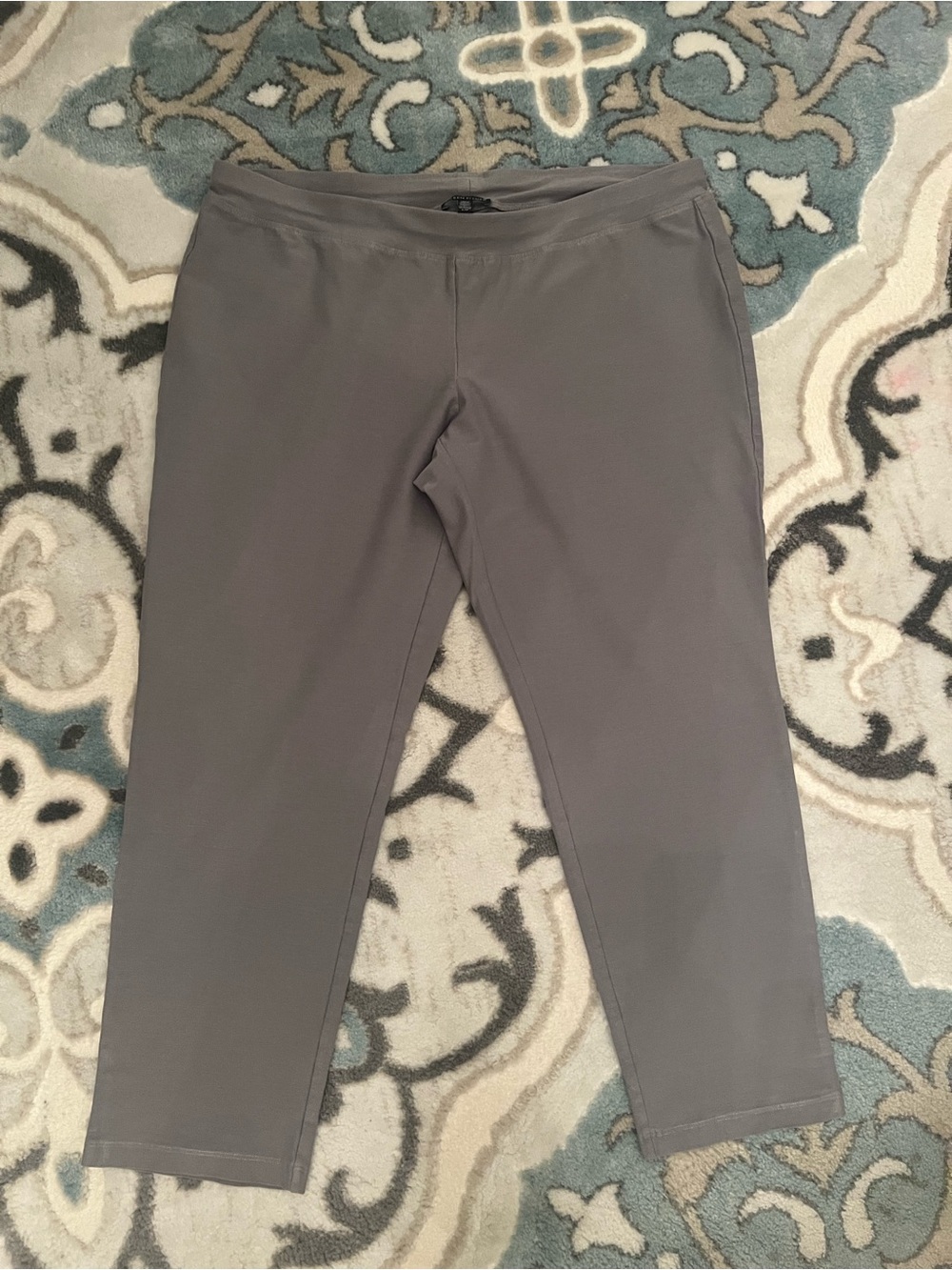 EILEEN FISHER WASHABLE SLIM VISCOSE CREPE CROP PANTS - Picture 8 of 10